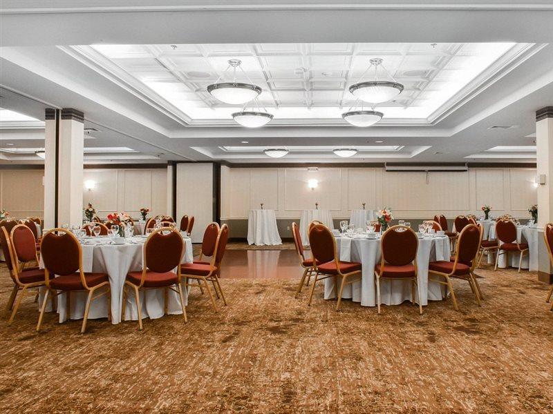 Comfort Suites Downtown Карлайл Экстерьер фото